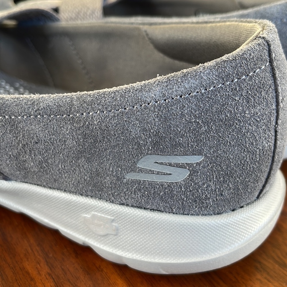 NEVER WORN SKECHERS GOWALK LITE MARY JANE - CHERISHED - CHARCOAL - SIZE 7 - Picture 5 of 6